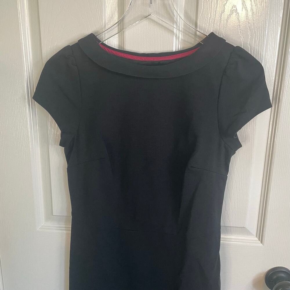 Boden Black Dress Cap Sleeve Midi Length Sheath Dress Boat Neckline Size 6 - Picture 2 of 6